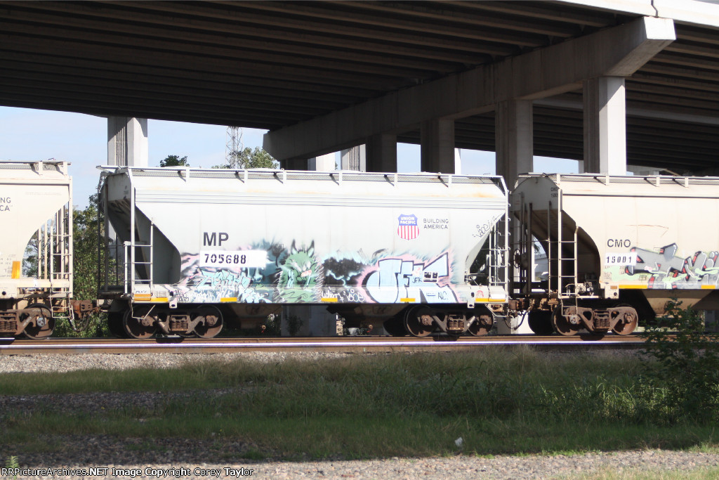 MP 705688